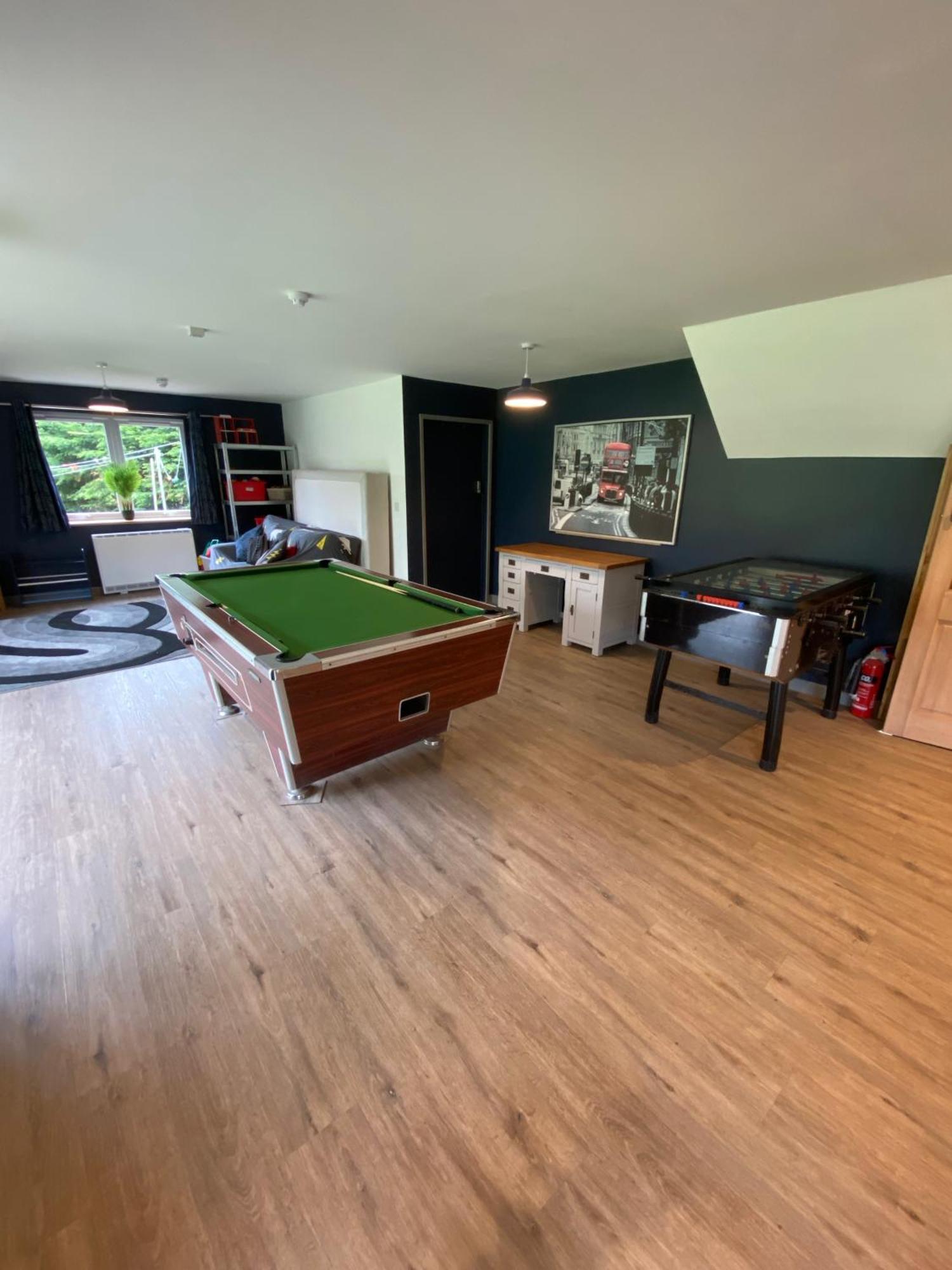 Unique Sheperds Hut Private Hot Tub, Ensuite & Kitchenette Clodock Zewnętrze zdjęcie